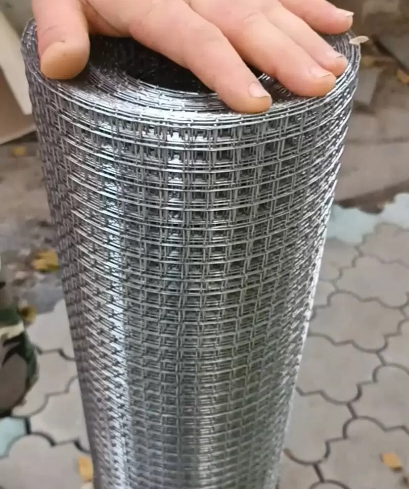 Сетка штукатурная, ячейка 12х12 мм (рулон 1х15 м) толщина 0,6 мм , ГОСТ сварная оцинкованная: купить оптом и в розницу в интернет магазине Сталь Крепеж - размеры, цены, характеристики. Сетка штукатурная, ячейка 12х12 мм (рулон 1х15 м) толщина 0,6 мм , ГОСТ сварная оцинкованная оптом и в розницу на сайте Сталь Крепеж