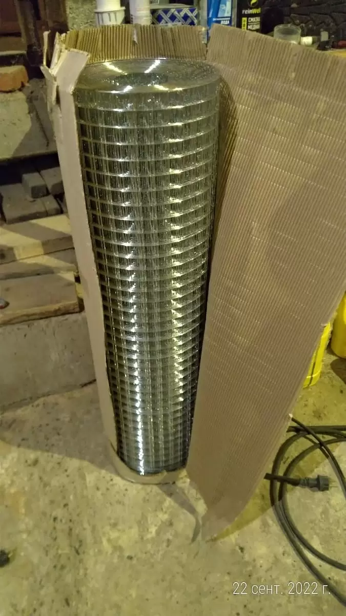 Сетка сварная, ячейка 25х25 мм (рулон 1х25 м) толщина 1мм, оцинкованная: купить оптом и в розницу в интернет магазине Сталь Крепеж - размеры, цены, характеристики. Сетка сварная, ячейка 25х25 мм (рулон 1х25 м) толщина 1мм, оцинкованная оптом и в розницу на сайте Сталь Крепеж