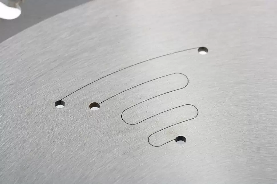 Пильный диск по дереву 305 x 30 x 48Т Gross: купить оптом и в розницу в интернет магазине Сталь Крепеж - размеры, цены, характеристики. Пильный диск по дереву 305 x 30 x 48Т Gross оптом и в розницу на сайте Сталь Крепеж