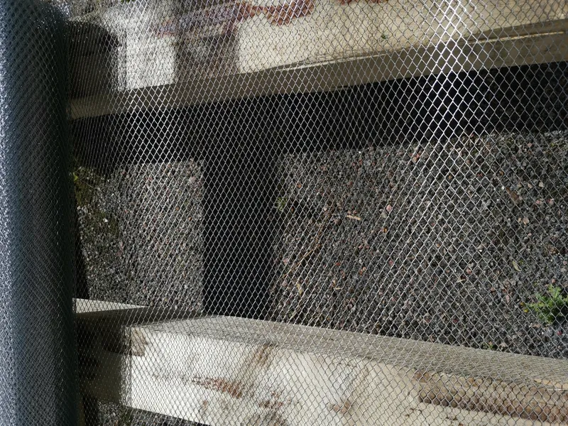 Сетка 15 х 15 мм 1х10м ЦПВС от грызунов оцинкованная рулон / просечно-вытяжная / для защиты каркасного дома, для вентиляции, для теплицы для грядок / от мышей, крыс, кротов, птиц: купить оптом и в розницу в интернет магазине Сталь Крепеж - размеры, цены, характеристики. Сетка 15 х 15 мм 1х10м ЦПВС от грызунов оцинкованная рулон / просечно-вытяжная / для защиты каркасного дома, для вентиляции, для теплицы для грядок / от мышей, крыс, кротов, птиц оптом и в розницу на сайте Сталь Крепеж